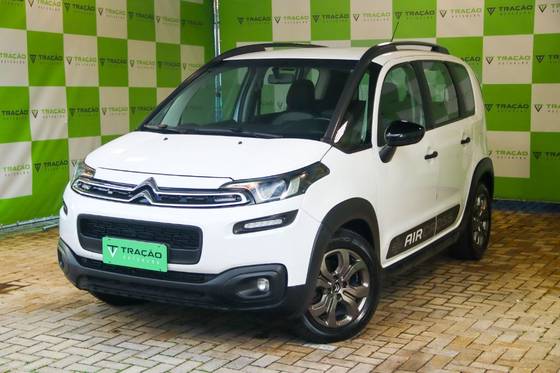 CITROËN AIRCROSS 1.6 VTI 120 FLEX LIVE EAT6 CITROËN AIRCROSS 1.6 VTI 120 FLEX LIVE EAT6
